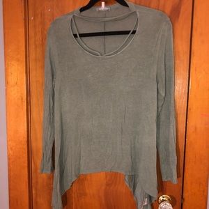 green long sleeve shirt